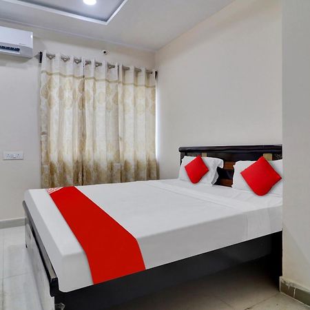 Hotel O Shri Ganesh Near By Himayatnagar,Ashok Nagar,Rtc X Roads Hyderabad Exterior photo