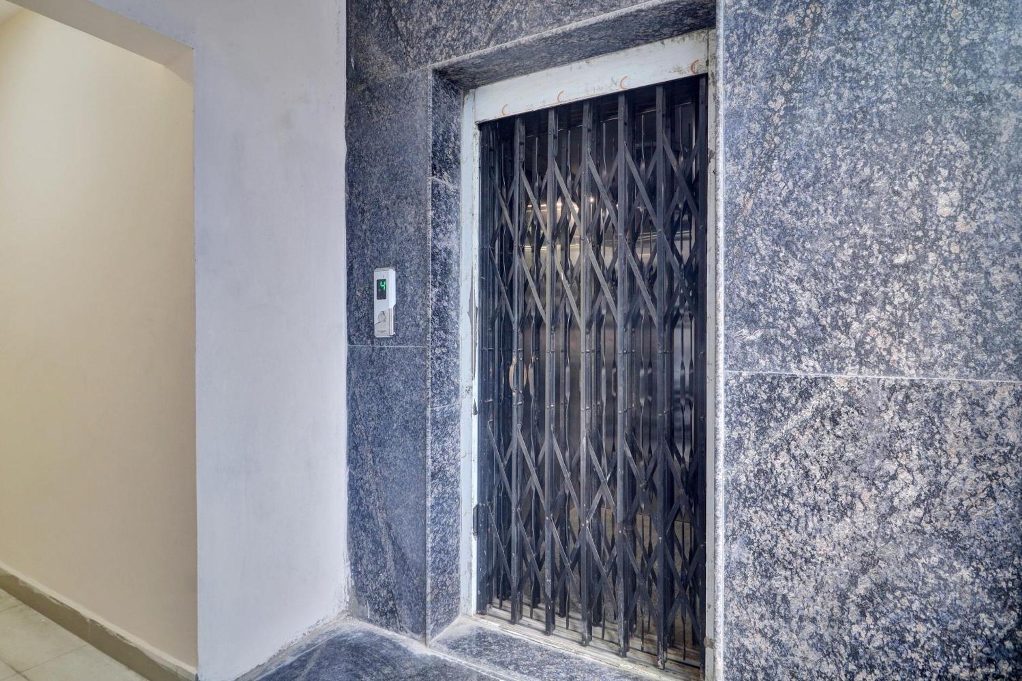 Hotel O Shri Ganesh Near By Himayatnagar,Ashok Nagar,Rtc X Roads Hyderabad Exterior photo